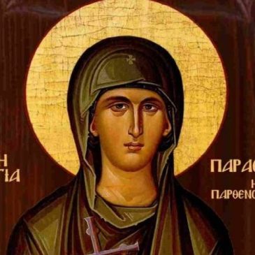 Θεσσαλονίκη : Πλήθη λαού στην υποδοχή της σιαγόνας της Αγίας Παρασκευής